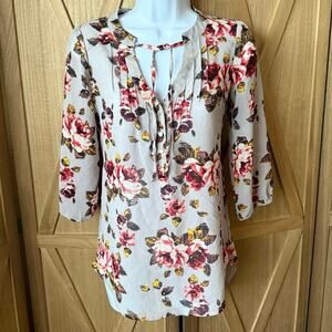 Princess Vera Wang Floral 3/4 Sleeve Vneck Blouse Size XS